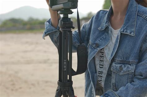 The Lightest And Most Compact In Heipi Travel Tripod That Raised