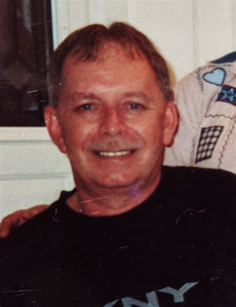 Remembering Burton J. Brischle | Search Obituaries | Central Cremation