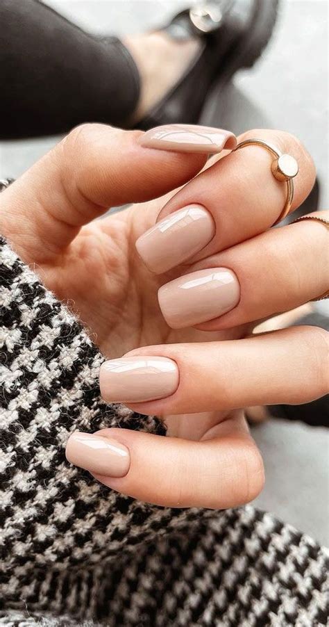 Cute Fall Nails To Help You Get Ready For Autumn Manicure Autumn Nude Short Nails Acrylic