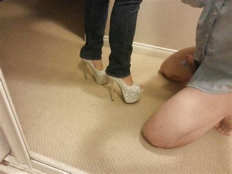 Foot Slave Porn Pictures XXX Photos Sex Images PICTOA