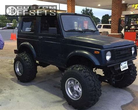 Suzuki Samurai Lifted