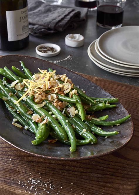 Lemon Garlic Green Beans With Almonds The Blender Girl