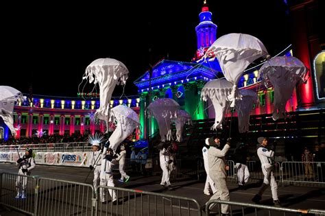 PHOTOS: Denver’s annual Parade of Lights – The Denver Post