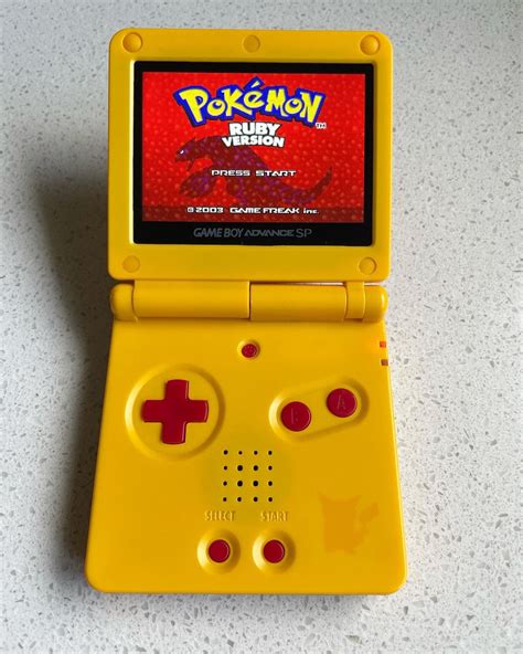 Pikachu Nintendo Gameboy Advance GBA SP System Charger Pokemon