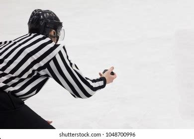 Referee Hockey Royalty Free Images Stock Photos Pictures Shutterstock