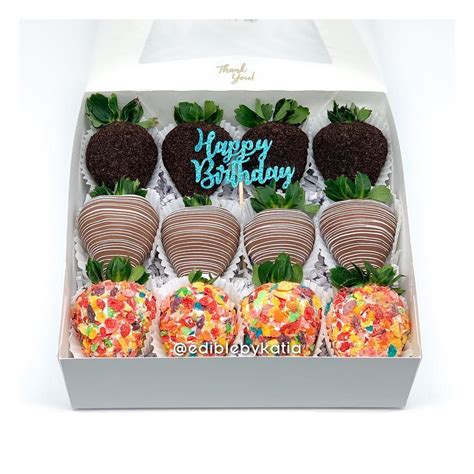 Edible By Katia 🦋 On Instagram “mixed Dozen A Bday Topper 💙 Toppings Oreo Milk Chocolate A