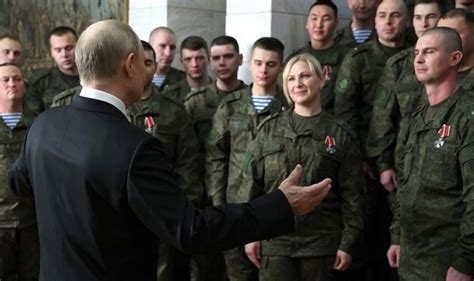Владимир Путин се кандидатира за президент през 2024 година