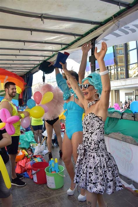 Sardegna Pride le foto più belle dalla parata Gay it