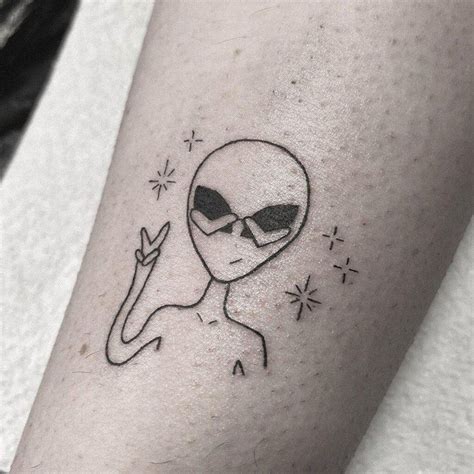 20 Captivating Alien Tattoo Ideas That Dare To Be Different