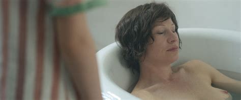 Nude Video Celebs Birgit Minichmayr Nude Mit Einem Tiger Schlafen 2024