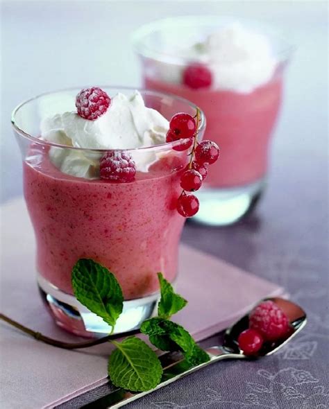 Mousse De Frutos Rojos En Thermomix The Cook Monkeys