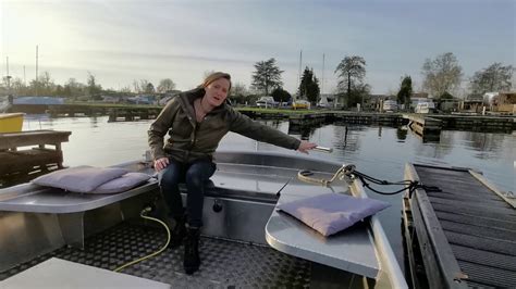 Varen Over De Vinkeveense Plassen Instructiefilmpje Zilveren