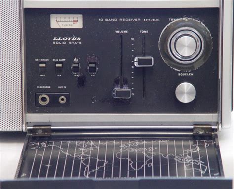 Lloyds 9n57b 37a Lloyds Lloyds 1n27b Lloyds 9n11b 120a Radio Receiver