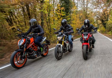 Confronto Naked A Ktm Vs Honda Vs Bmw La Sfida