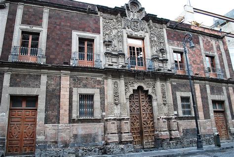 Centro Histórico Crónica Y Recorrido La Casa De Hernán Cortés