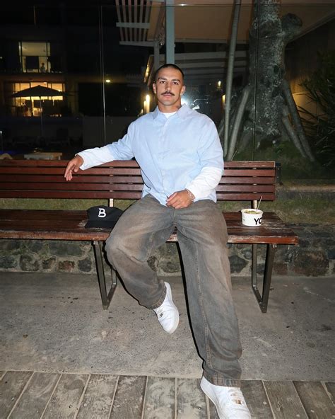 Seaton Reid (@seatonreid) • Instagram photos and videos