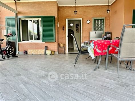 Case Con Giardino Privato In Vendita Nel Quartiere Santa Maria Di