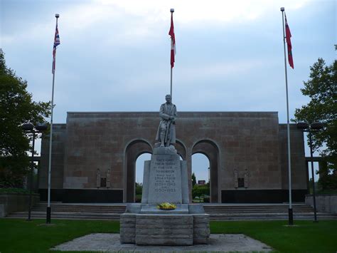 Ontario War Memorials: Fort Erie