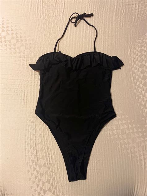 One Piece Bikini Swimwear Halter Women S Fashion Swimwear Bikinis Swimsuits On Carousell