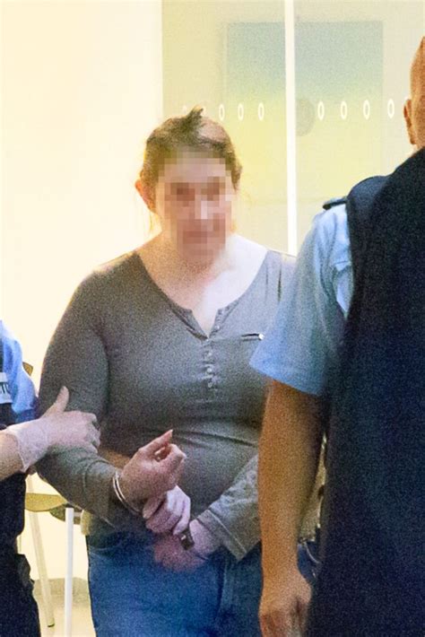 Staufen Freiburg Kind F R Sex Verkauft Anzeigen Gegen Jugendamt Und Justiz Region Land