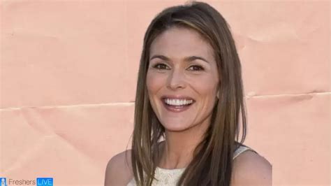 Paige Turco Net Worth In 2023 How Rich Is She Now SCHOOL TRANG DAI