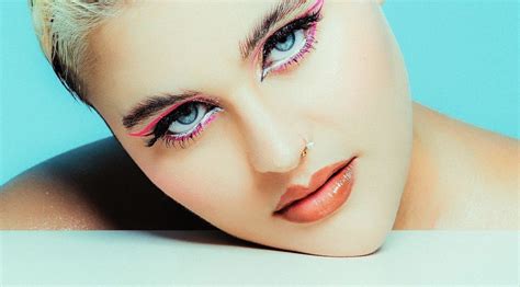 Bigmama Est Bisexuelle Et Fianc E Une Femme C Est Plus Difficile Pour Un Chanteur Gay De