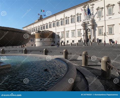 The Quirinal Palace in Rome Editorial Photo - Image of tourism ...