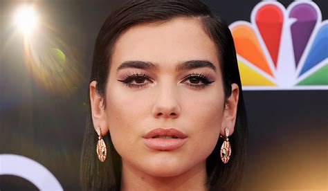 How Dua Lipa Has Taken Over Pop Culture and Become a Household Name - Hollywood Insider