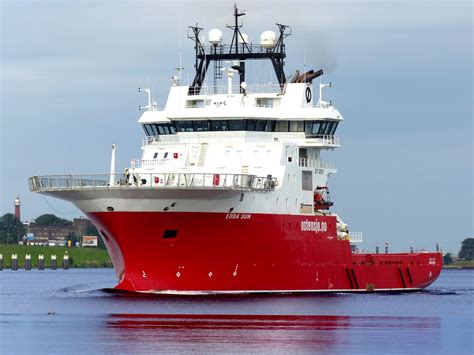 Fugro Has Enhanced Irm Capability With New Rov Support Vessel