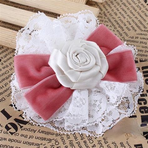 Kaufe Retro Velvet Bow Tie Fabric Lace Rose Flower Brooches For Women