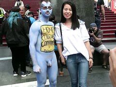 BodyPainting HOT BODY PAINTING IN NEW YORK ThisVid