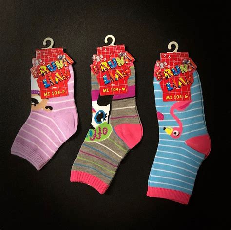 Kit c Meia Infantil Menina Desenhos Bruna Lian Galé Lingerie Calcinhas sutiãs