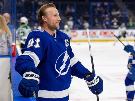 Download Steven Stamkos Tampa Bay Lightning Ice Hockey Captain