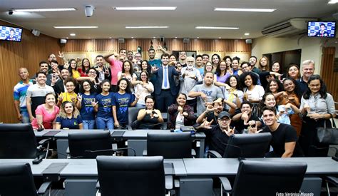 Cmn Homenageia Associa O Dos Surdos De Natal Pelos Anos De Servi Os