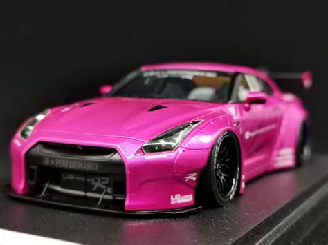 Liberty Walk LB Works R35 GT-R Flash Pink | Dieharddiecast