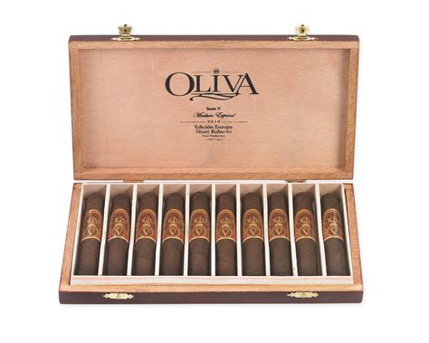 Olivia Serie V Maduro Short Robusto 2010 Edicion Europa Cigar Club