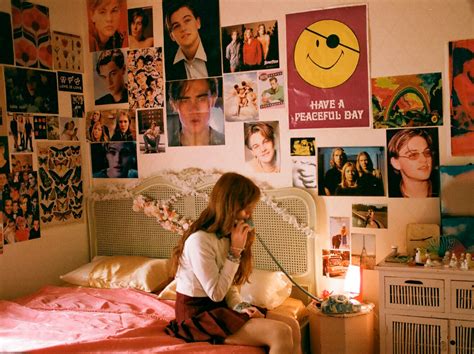 Bedroom Tumblr Uploaded By Ivonne On We Heart It Projetos De