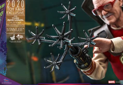 Hot Toys Convention Exclusive Iron Man Stan Lee Spider Man And Whiplash Figures