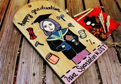 Jual Talenan Lukis Wajah Talenan Lukisan Unik Handmade Karikatur