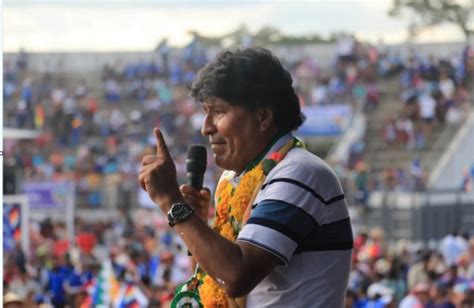 Evo Morales Sufre Atentado En Su Auto Video