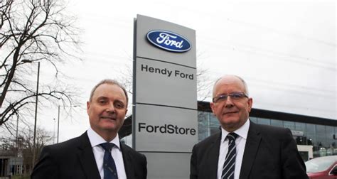 Hendy Automotive celebrates opening of FordStore in Eastleigh