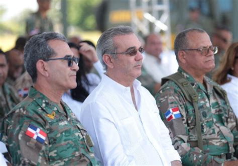 Carlos Fernández Onofre es nombrado ministro de Defensa anuncian