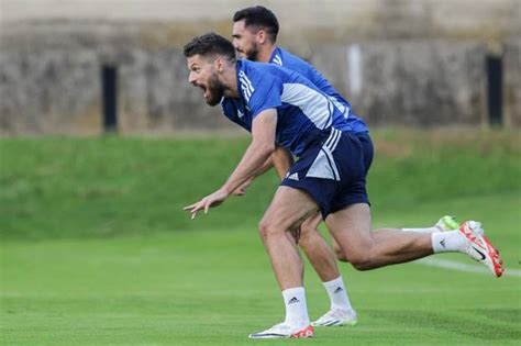 U Ivo Dinamo Aek Kvalifikacije Za Ligu Prvaka Prijenos Livestream