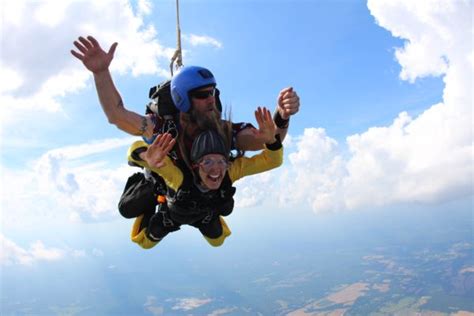 5 Reasons Skydiving Is Better Than Sex Skydive Carolina