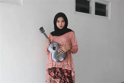 Biodata Salma Salsabila Indonesian Idol 2023 Yang Pernah Ikut Idola