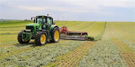 Vorf Hrtour Mit Dem Feldh Cksler John Deere I Den Horizont Erweitern