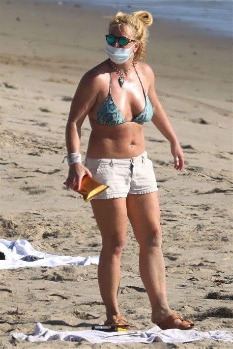 Britney Spears In A Bikini O