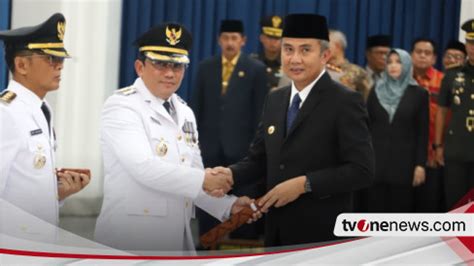 Resmi Jadi Pj Bupati Sumedang Berikut Profil Lengkap Direktur Bumd