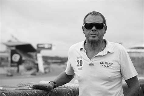 Movie Review Steve Mcqueen The Man Le Mans Mxdwn Movies