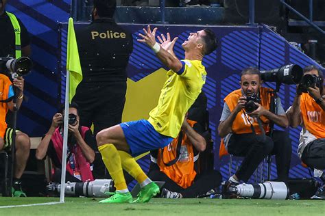 Ronaldo falha penálti e Al Nassr é eliminado da Taça da Arábia Saudita